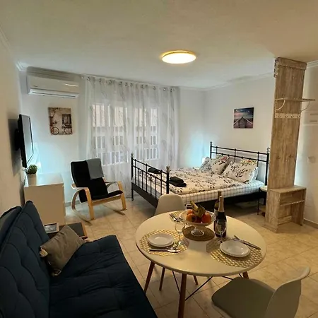 Estudio Moderno 100 Metros De La Playa Lejlighed *