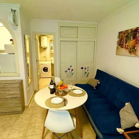 Estudio Moderno 100 Metros De La Playa Lejlighed