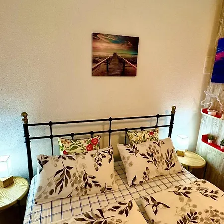 Estudio Moderno 100 Metros De La Playa * Torrevieja